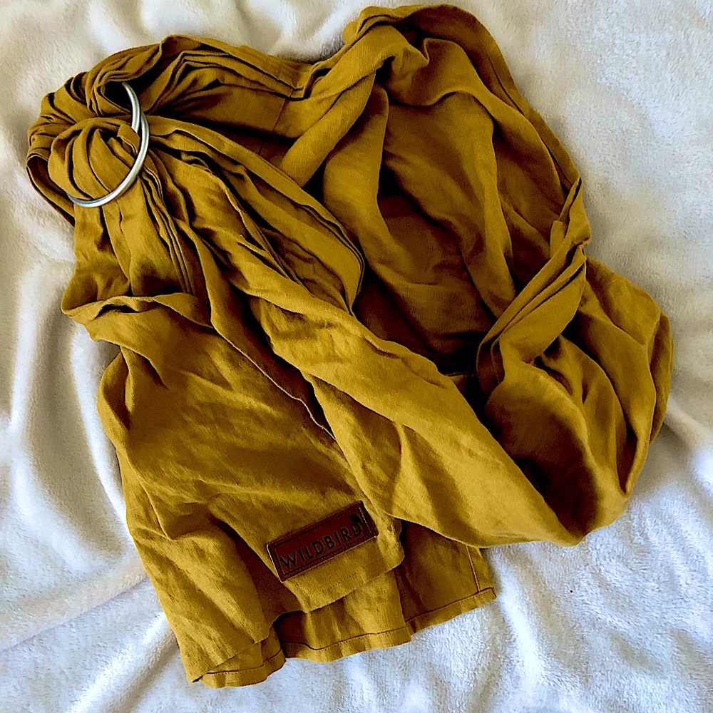 Wild bird Ring Sling. Mustard yellow, NWOT